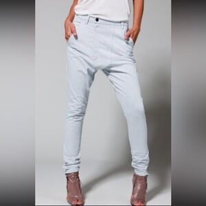 Superfine Chase Slouch Crotch Mid Rise Chambray Slim Jeans Size 26